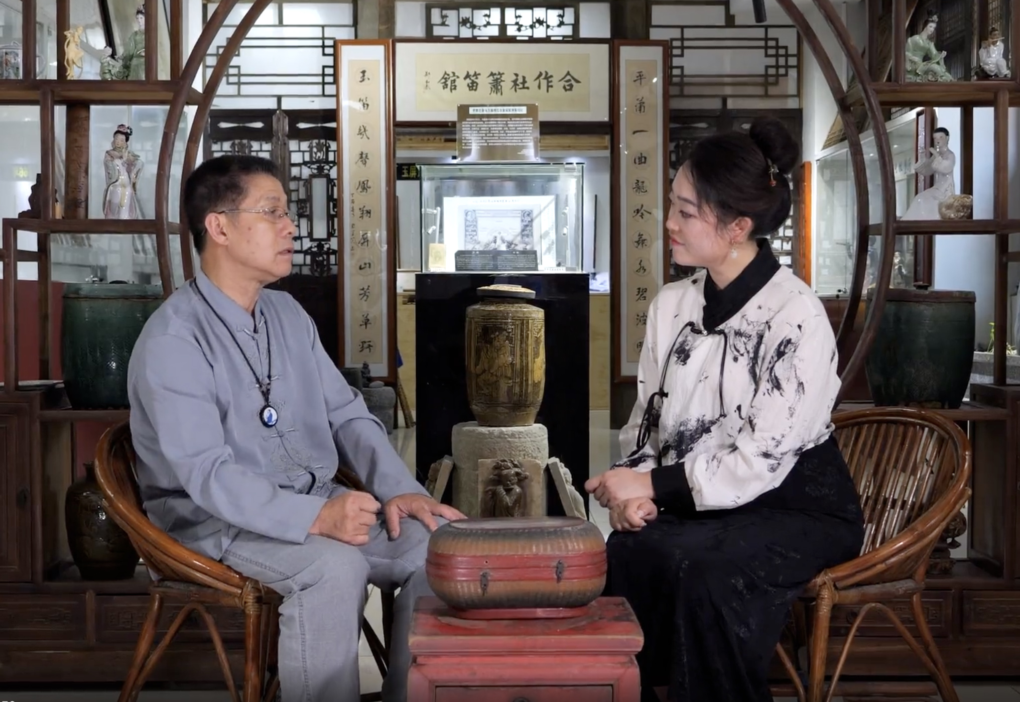 藏品里的箫笛故事——因箫笛结缘的“定情礼盒”